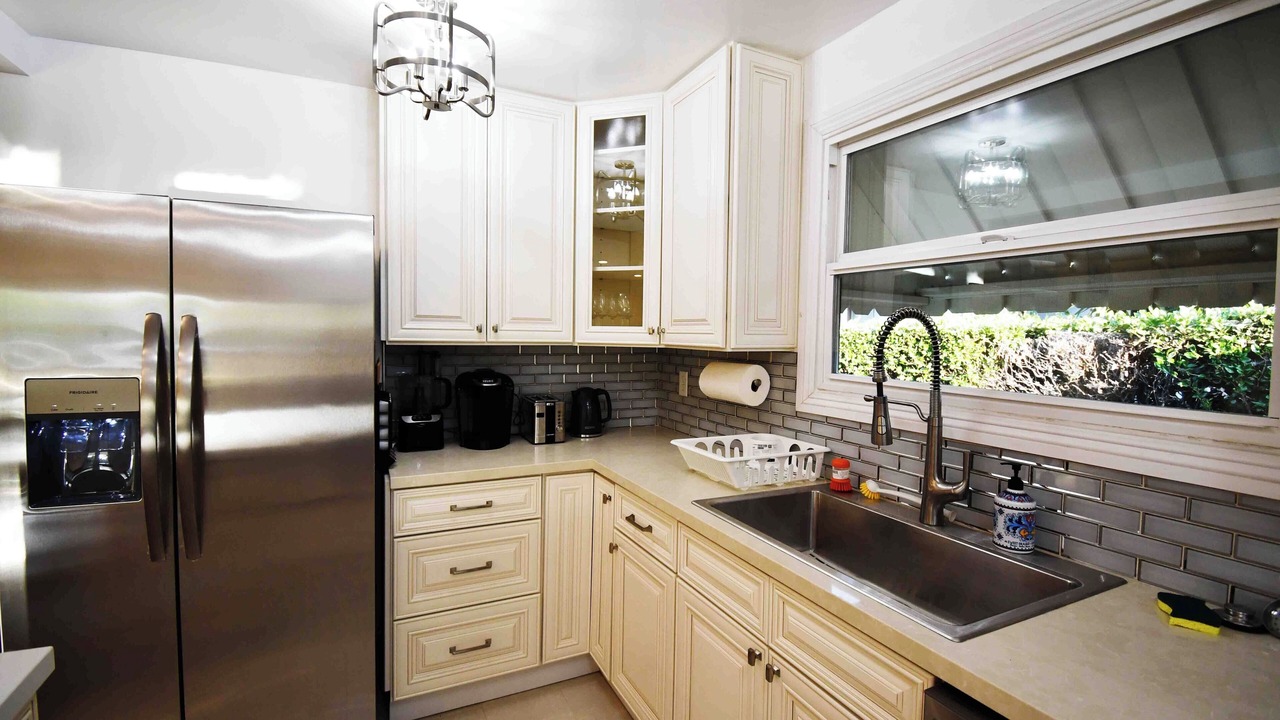 Photo of Kitchen in Canoga Park