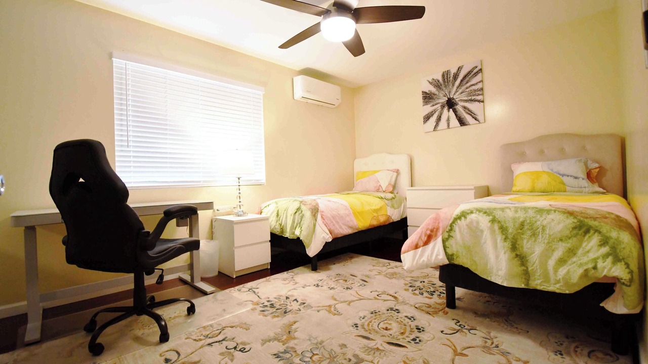 Photo of Bedroom in Canoga Park
