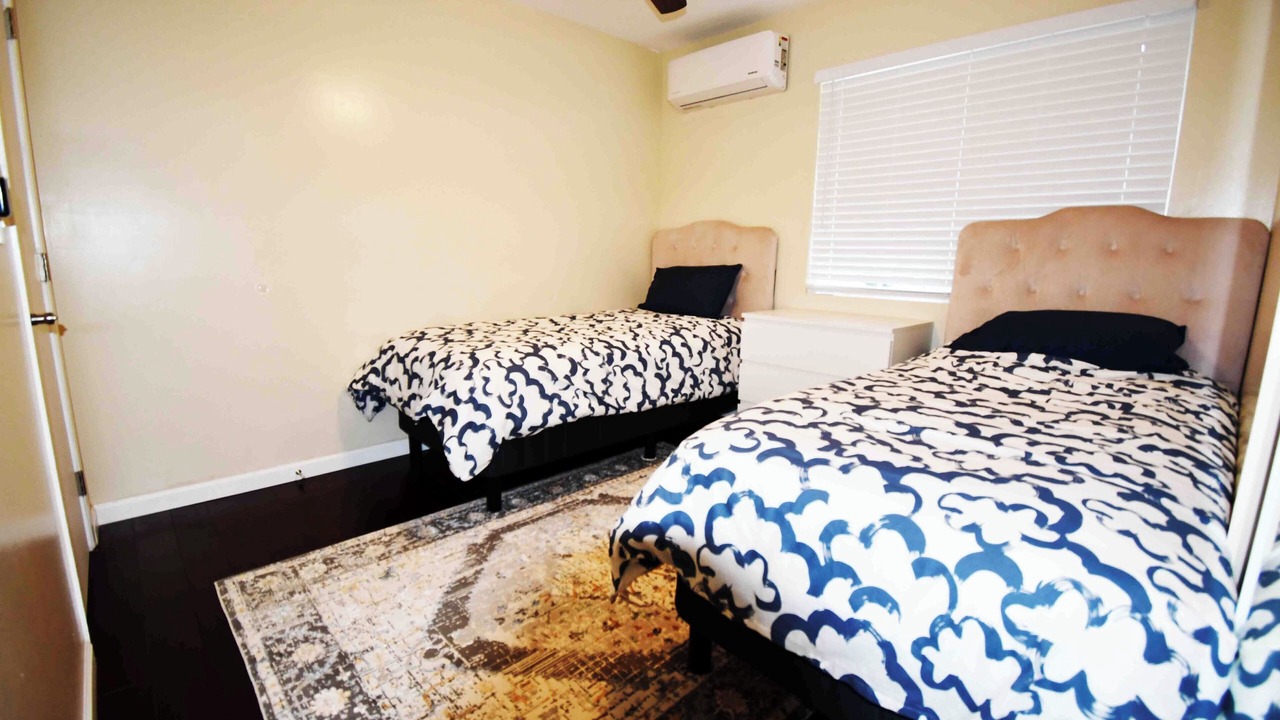 Photo of Bedroom in Canoga Park