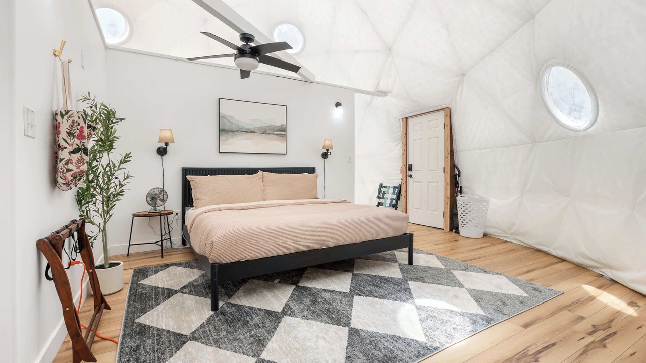 Photo of Bedroom in Shaver Lake