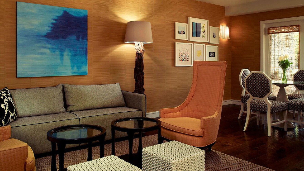 Photo of Livingroom in Downtown