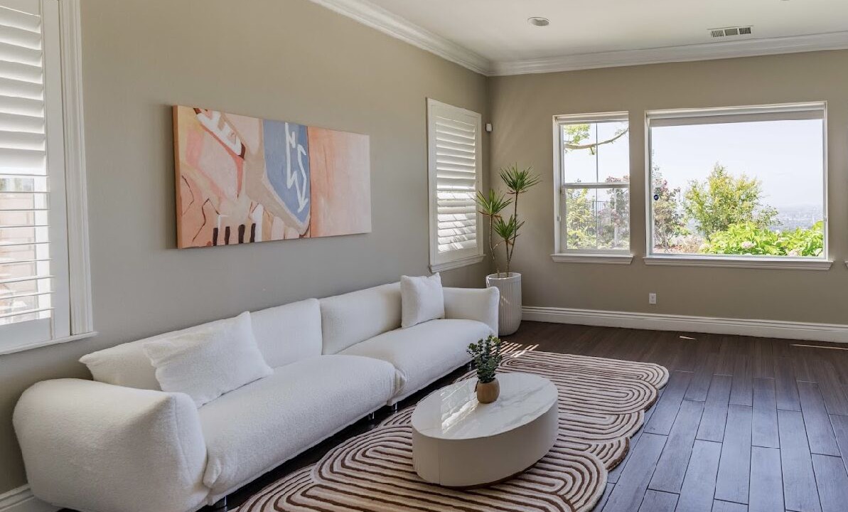 Photo of Livingroom in Walnut Valley