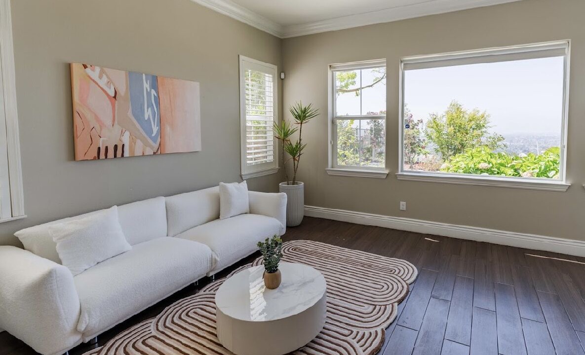 Photo of Livingroom in Walnut Valley