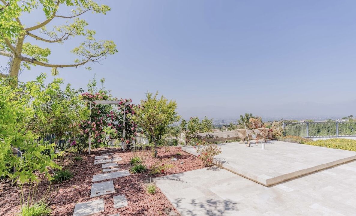 Photo of Patio Balcony in Walnut Valley