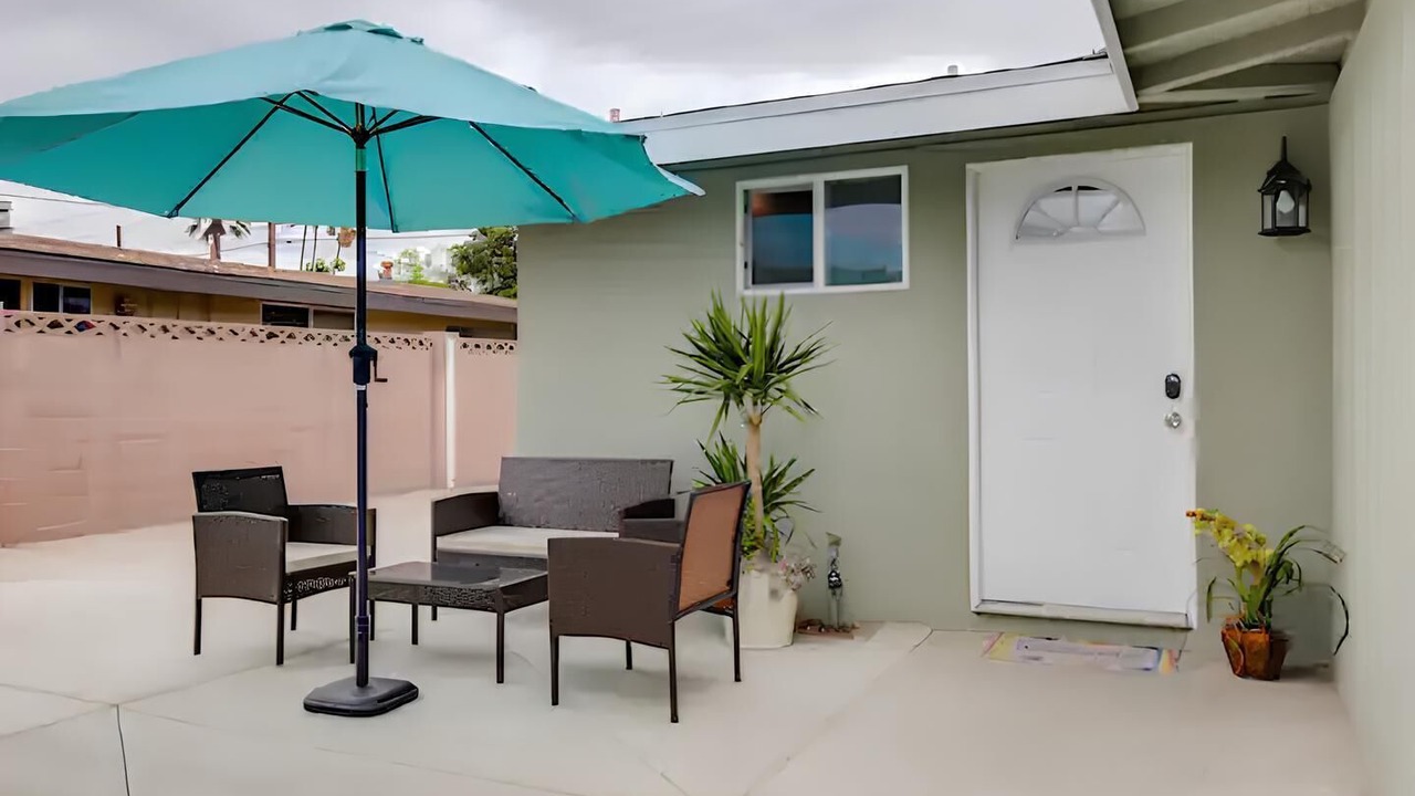 Photo of Patio Balcony in Sherwood Forest and Thistle Development