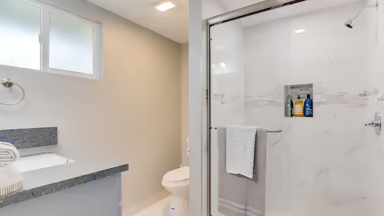 Photo of Bathroom in Sherwood Forest and Thistle Development