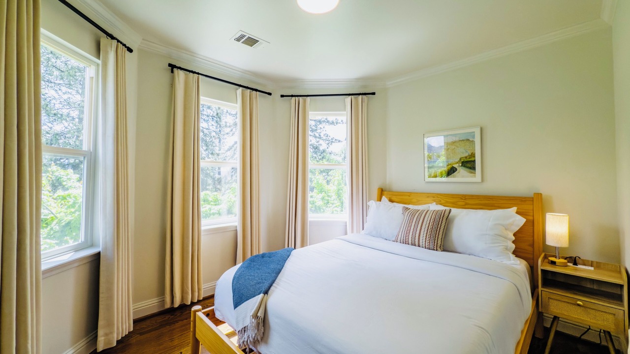 Photo of Bedroom in Mariposa