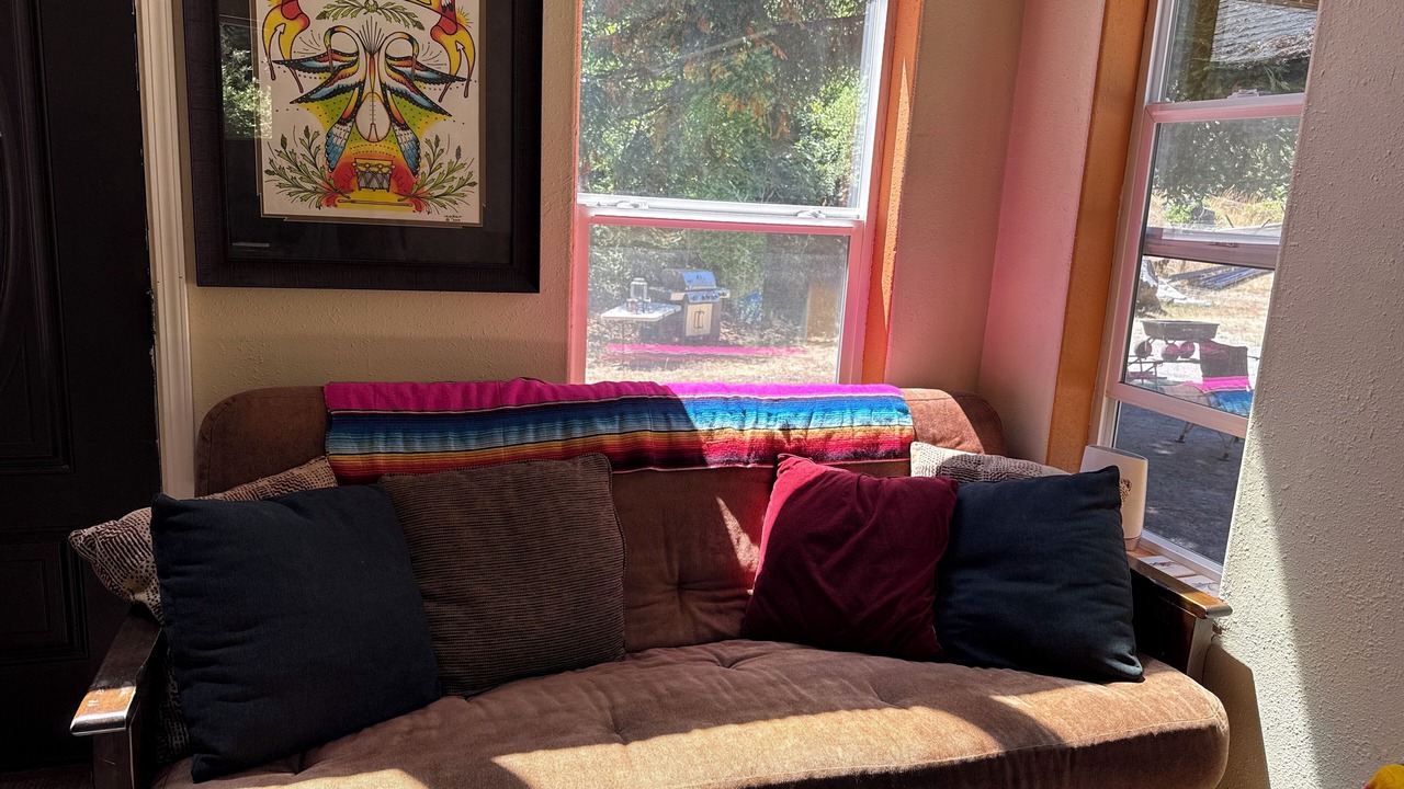Photo of Livingroom in Shelter Cove
