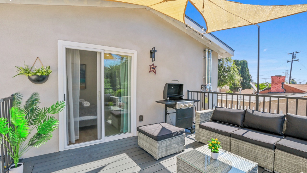 Photo of Patio Balcony in South San Gabriel