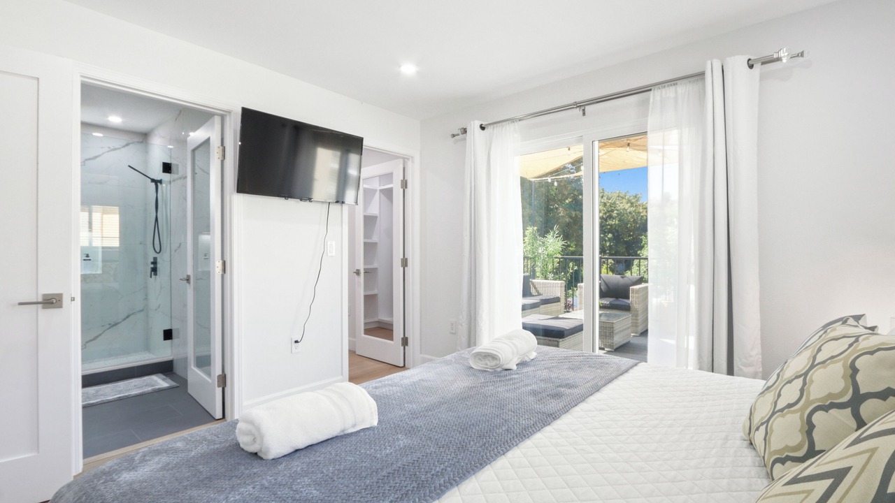 Photo of Bedroom in South San Gabriel