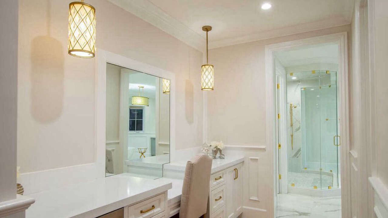 Photo of Bathroom in Tarzana