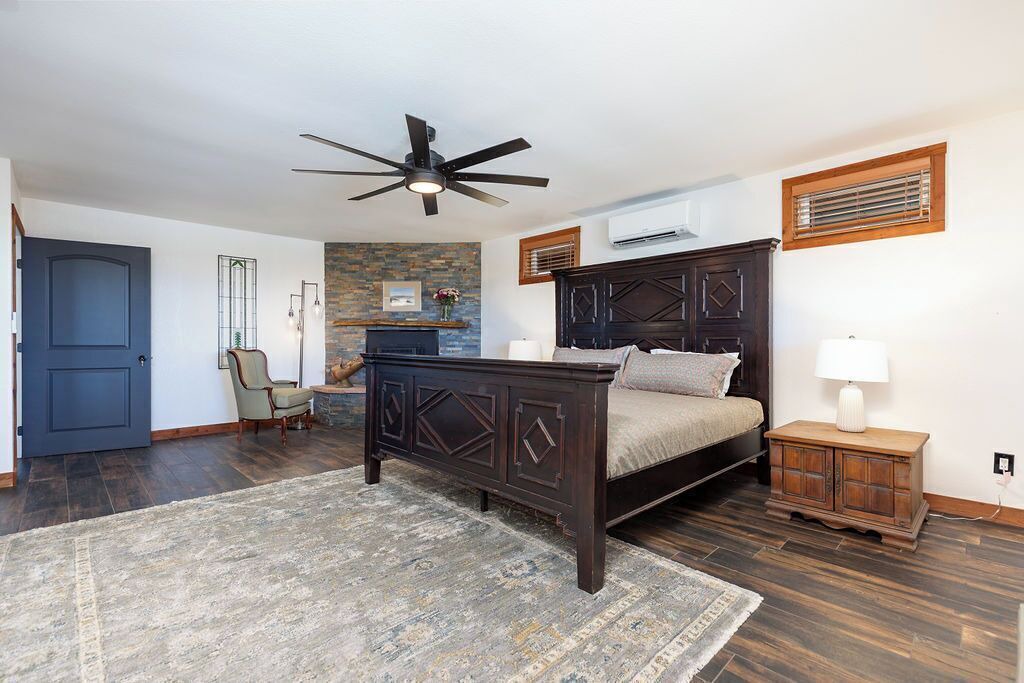 Photo of Bedroom in Ridgecrest