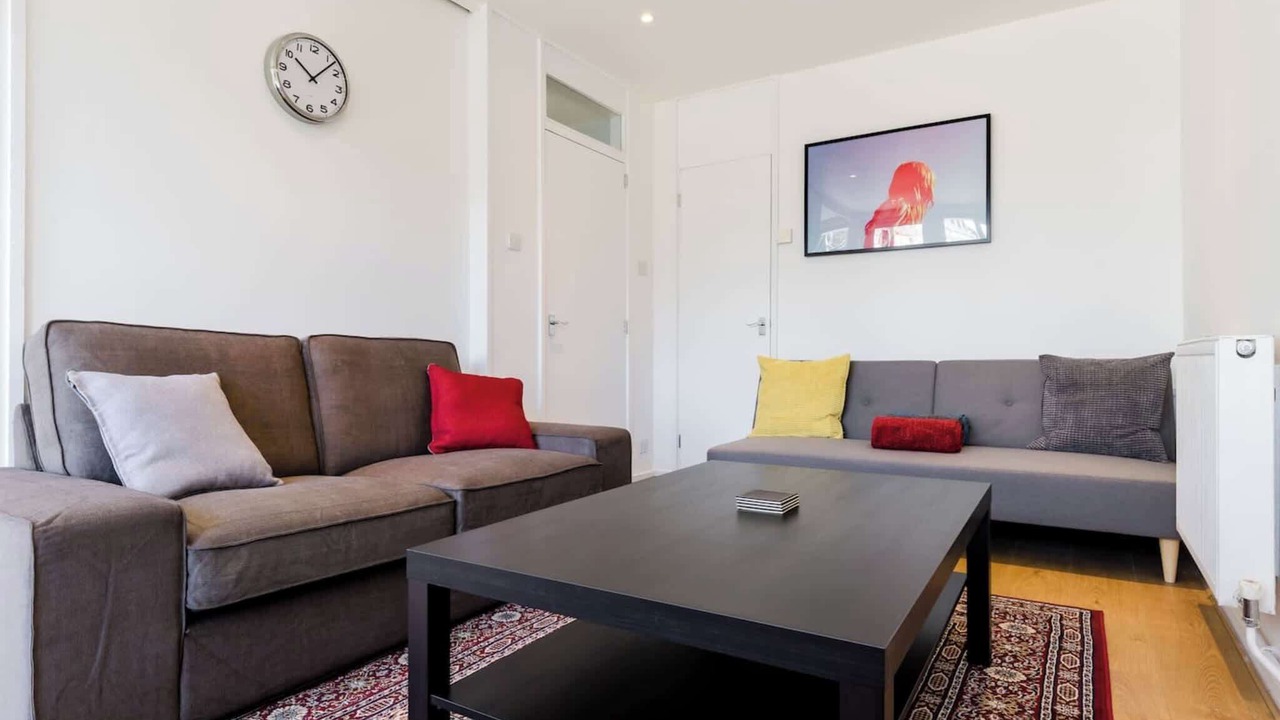 Photo of Livingroom in Prince's