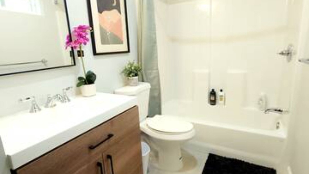 Photo of Bathroom in Monrovia