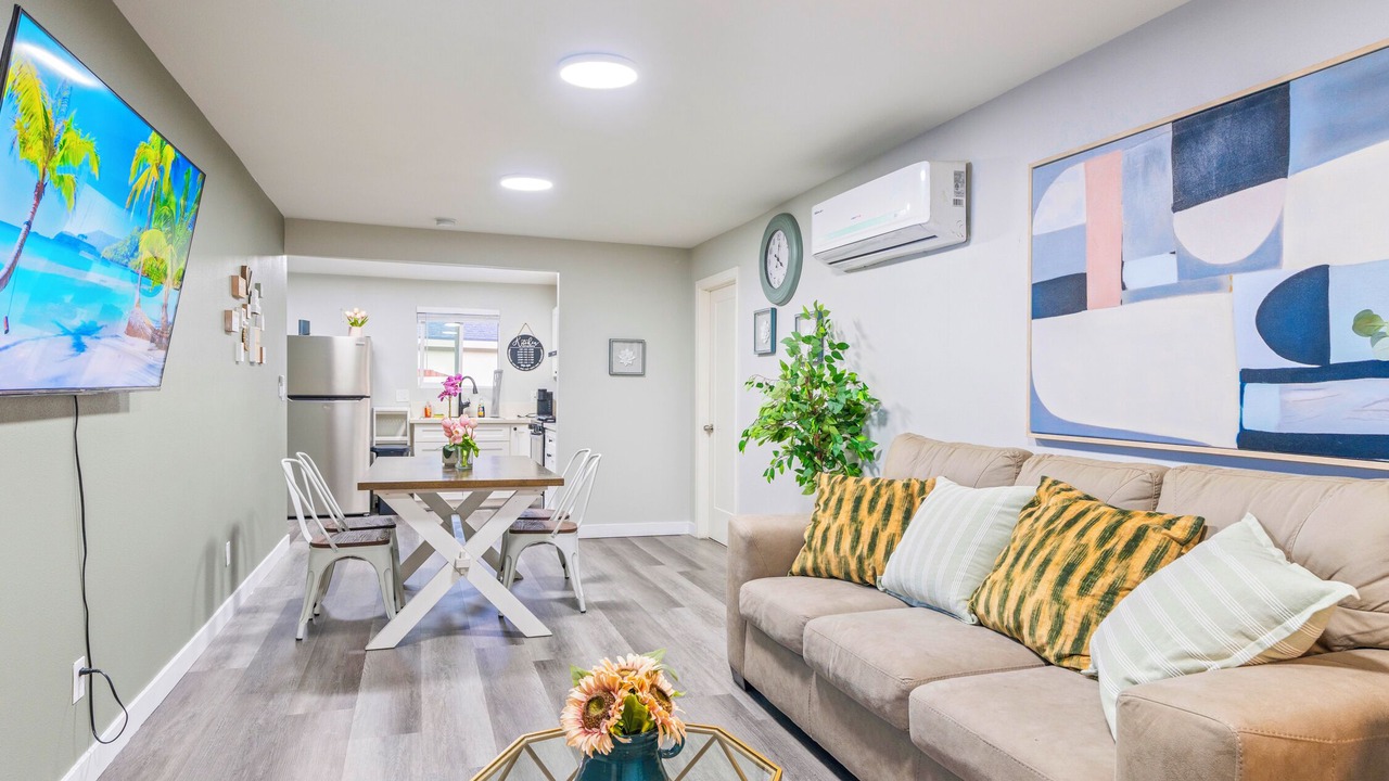 Photo of Livingroom in Monrovia