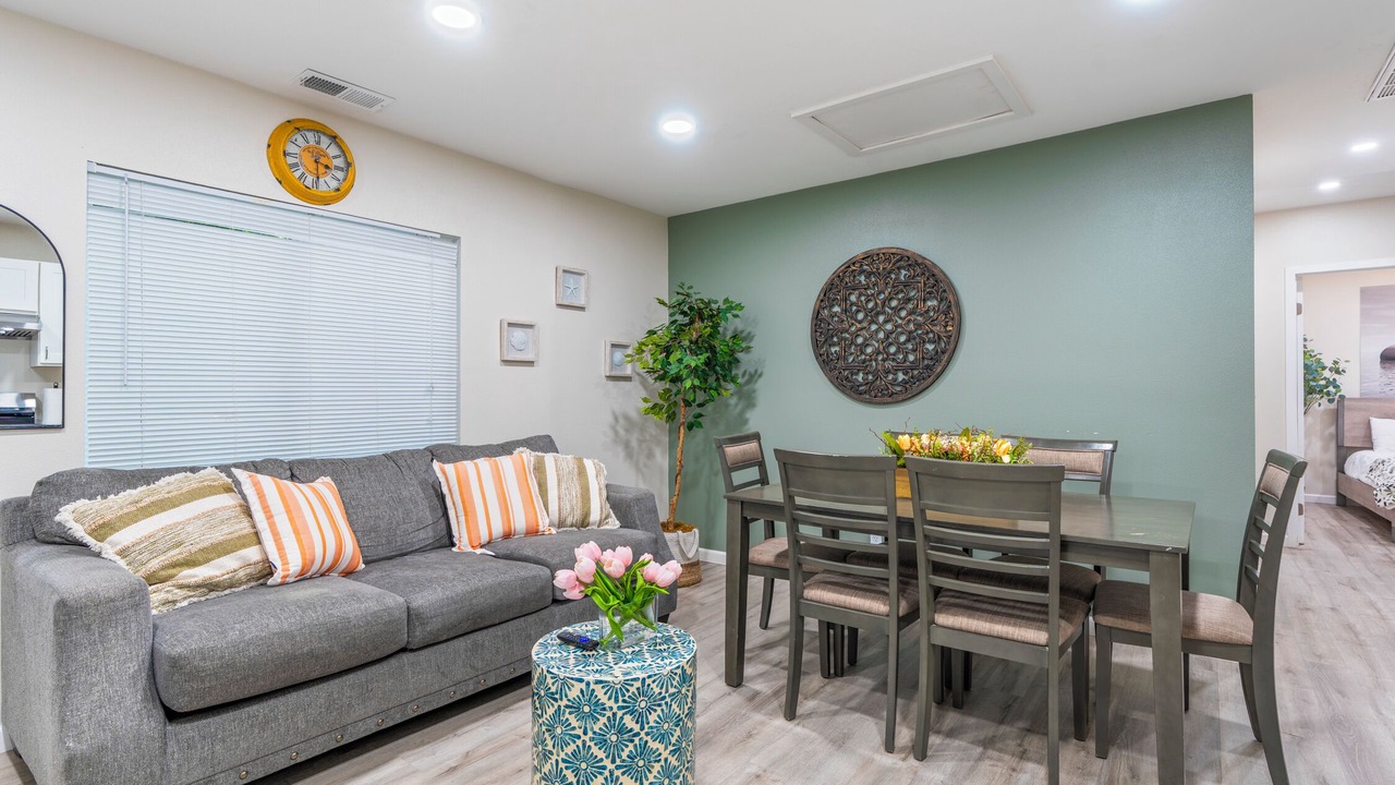 Photo of Livingroom in Monrovia