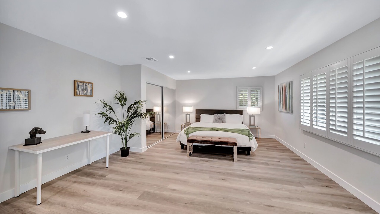 Photo of Bedroom in West Hills