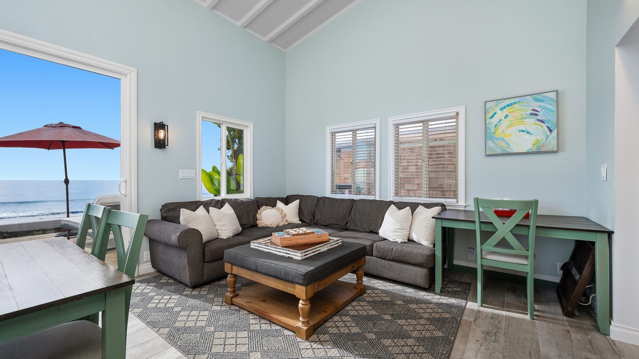 Photo of Livingroom in Capistrano Beach
