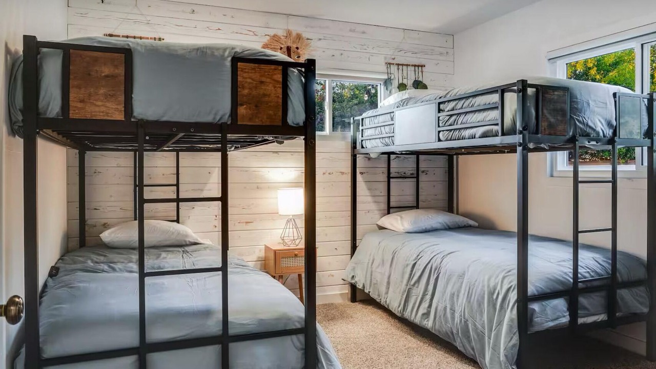 Photo of Bedroom in North Tustin