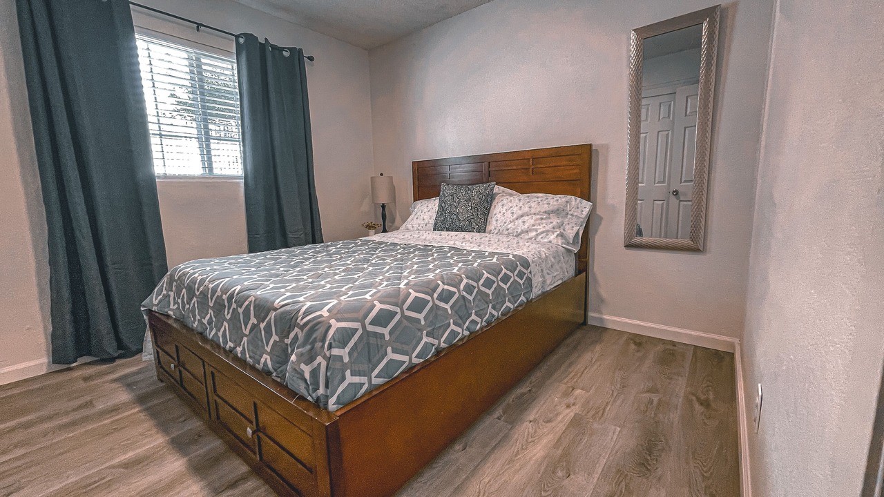 Photo of Bedroom in East Bakersfield
