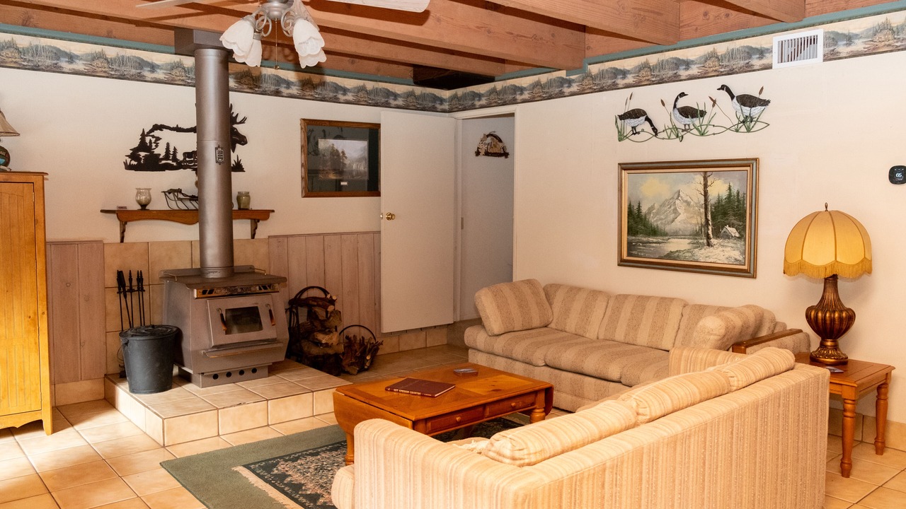 Photo of Livingroom in Alta Sierra