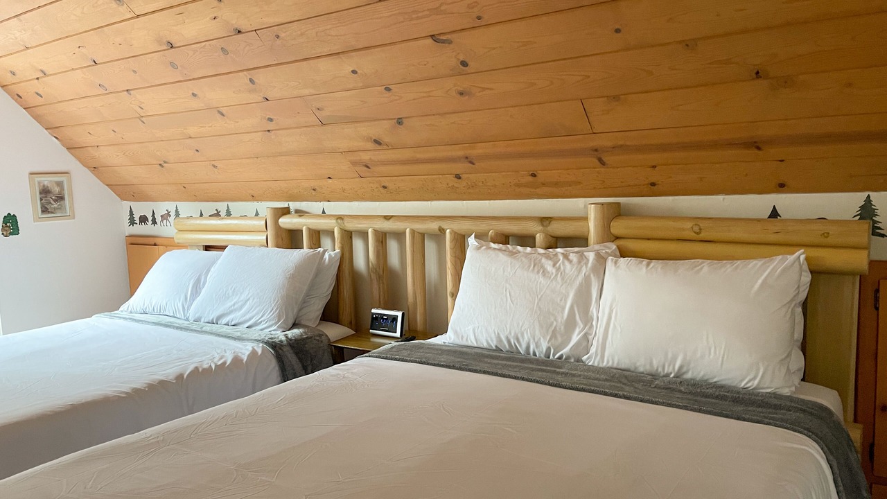 Photo of Bedroom in Alta Sierra