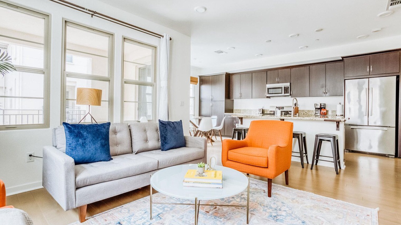 Photo of Livingroom in North San Jose