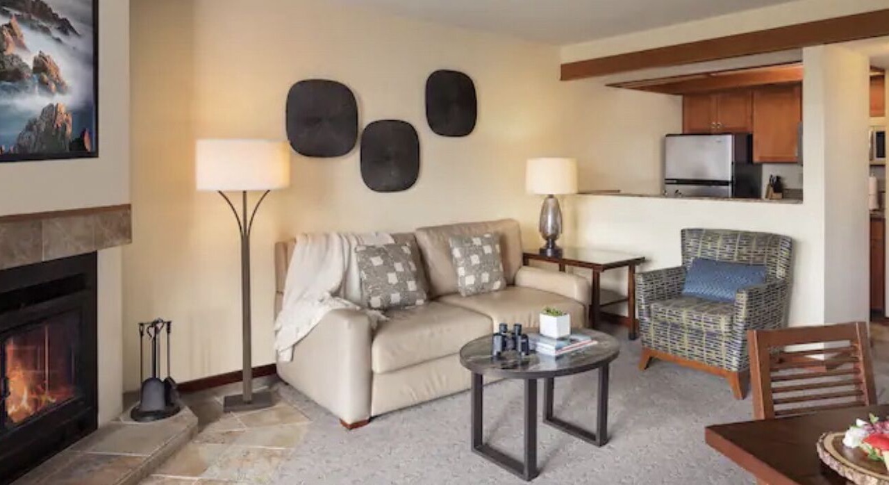 Photo of Livingroom in Carmel Highlands