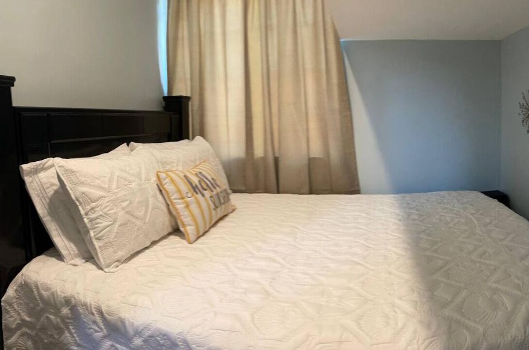 Photo of Bedroom in Montebello