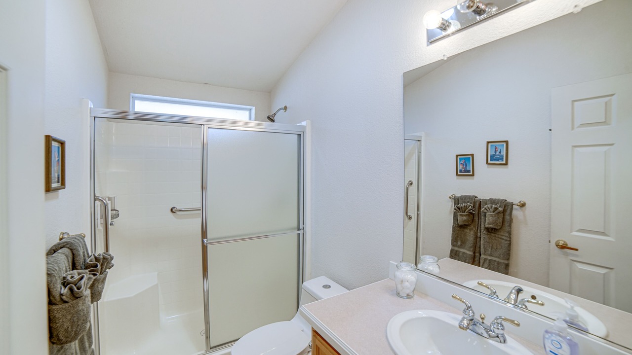 Photo of Bathroom in North Lakeport