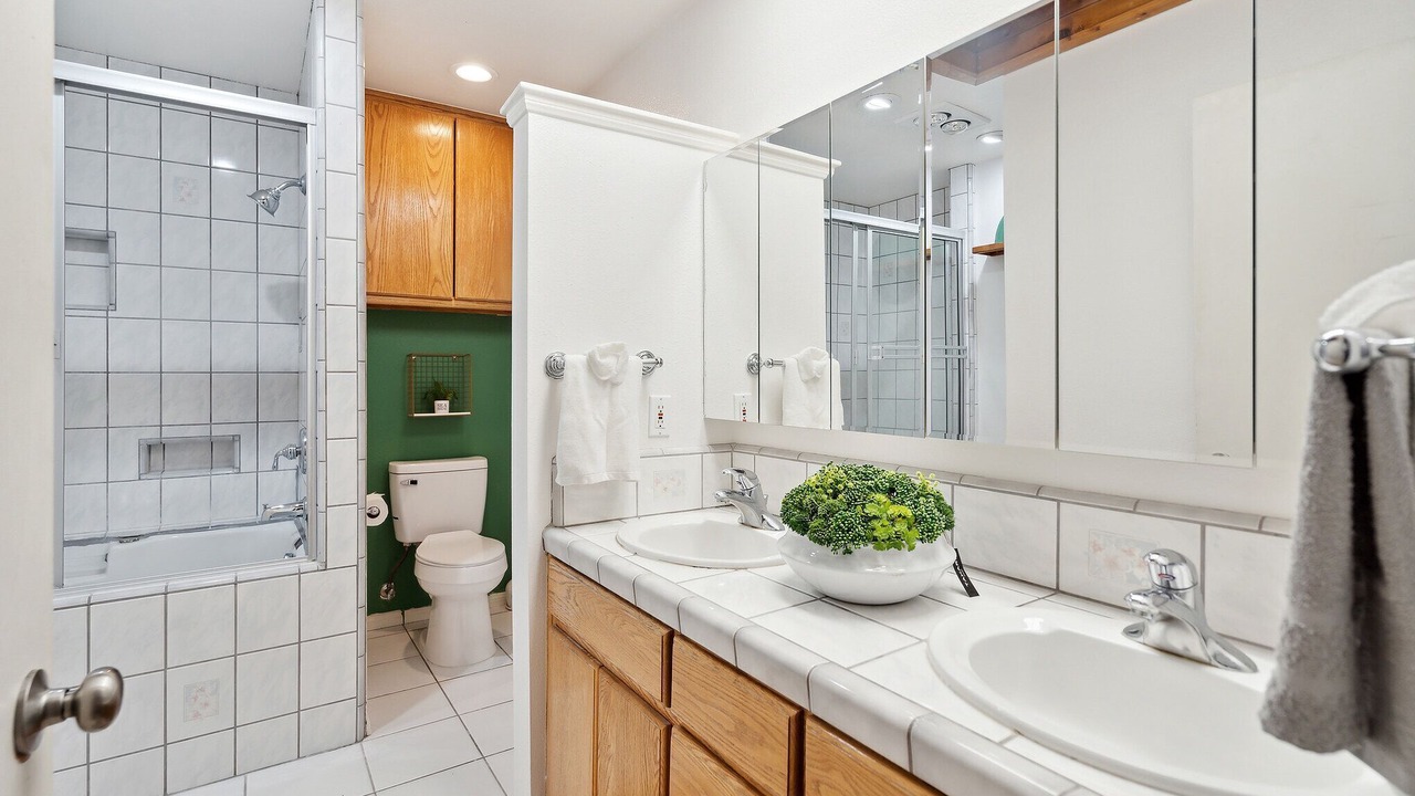 Photo of Bathroom in Palmdale