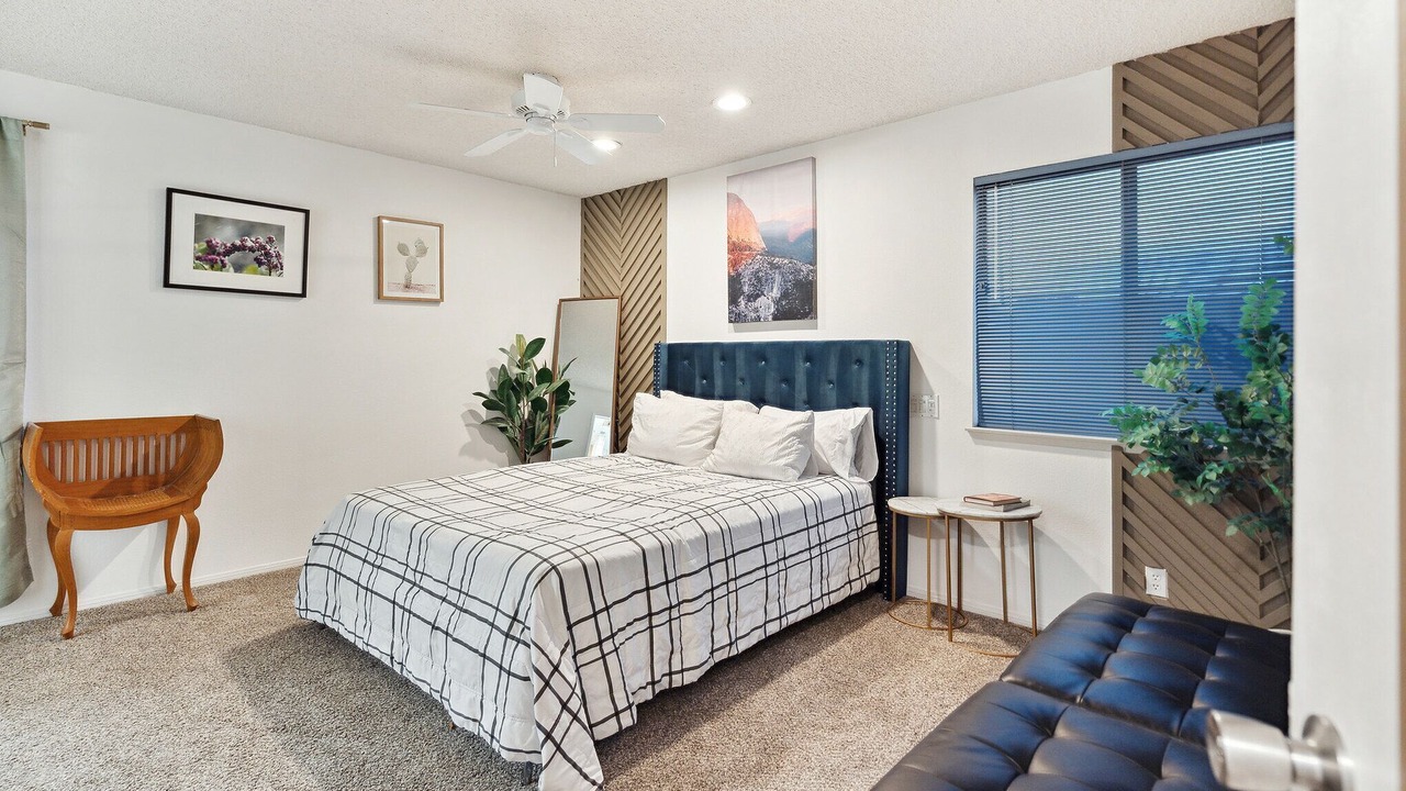 Photo of Bedroom in Palmdale