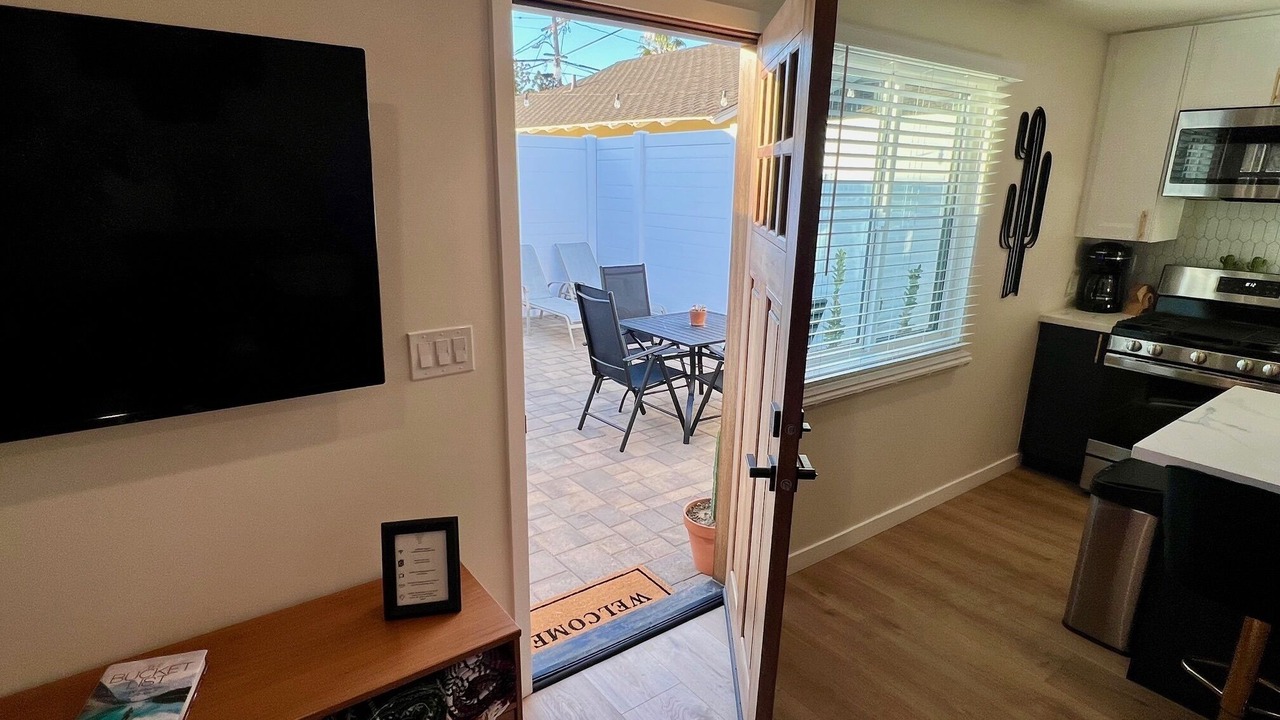 Photo of Kitchen in Valley Glen