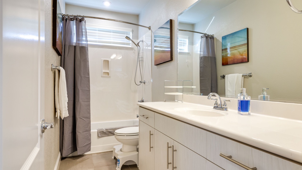 Photo of Bathroom in Lodi