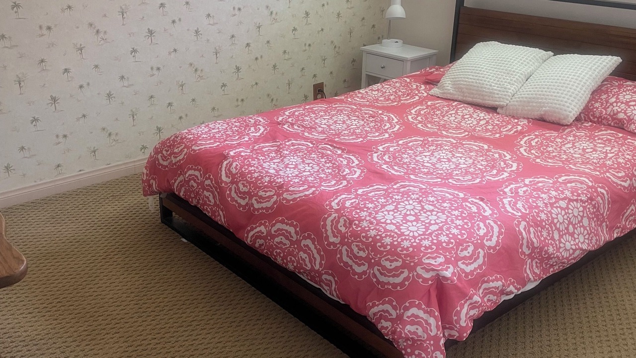 Photo of Bedroom in NoHo Arts District
