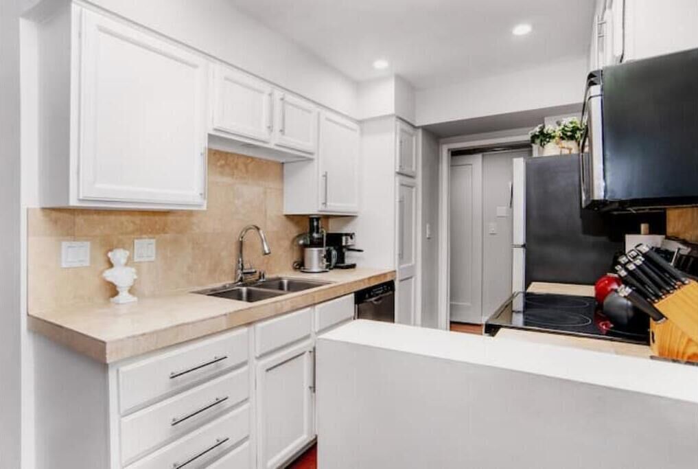 Photo of Kitchen in Norma Triangle