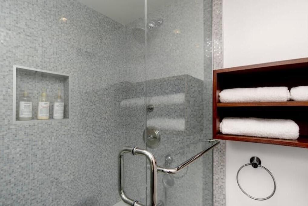 Photo of Bathroom in Norma Triangle