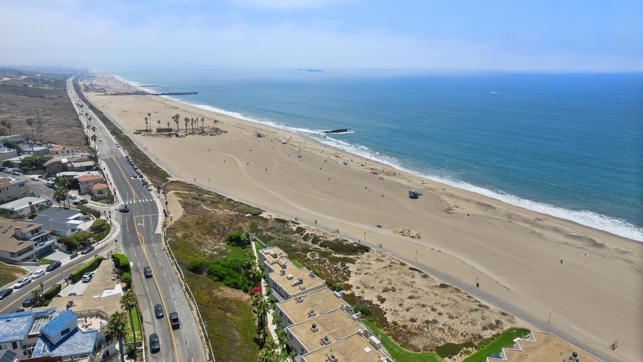Photo of Others in Playa Del Rey