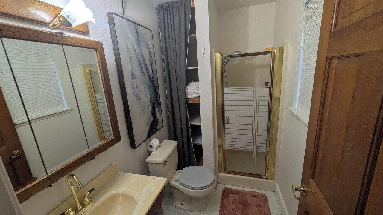 Photo of Bathroom in Willow Creek
