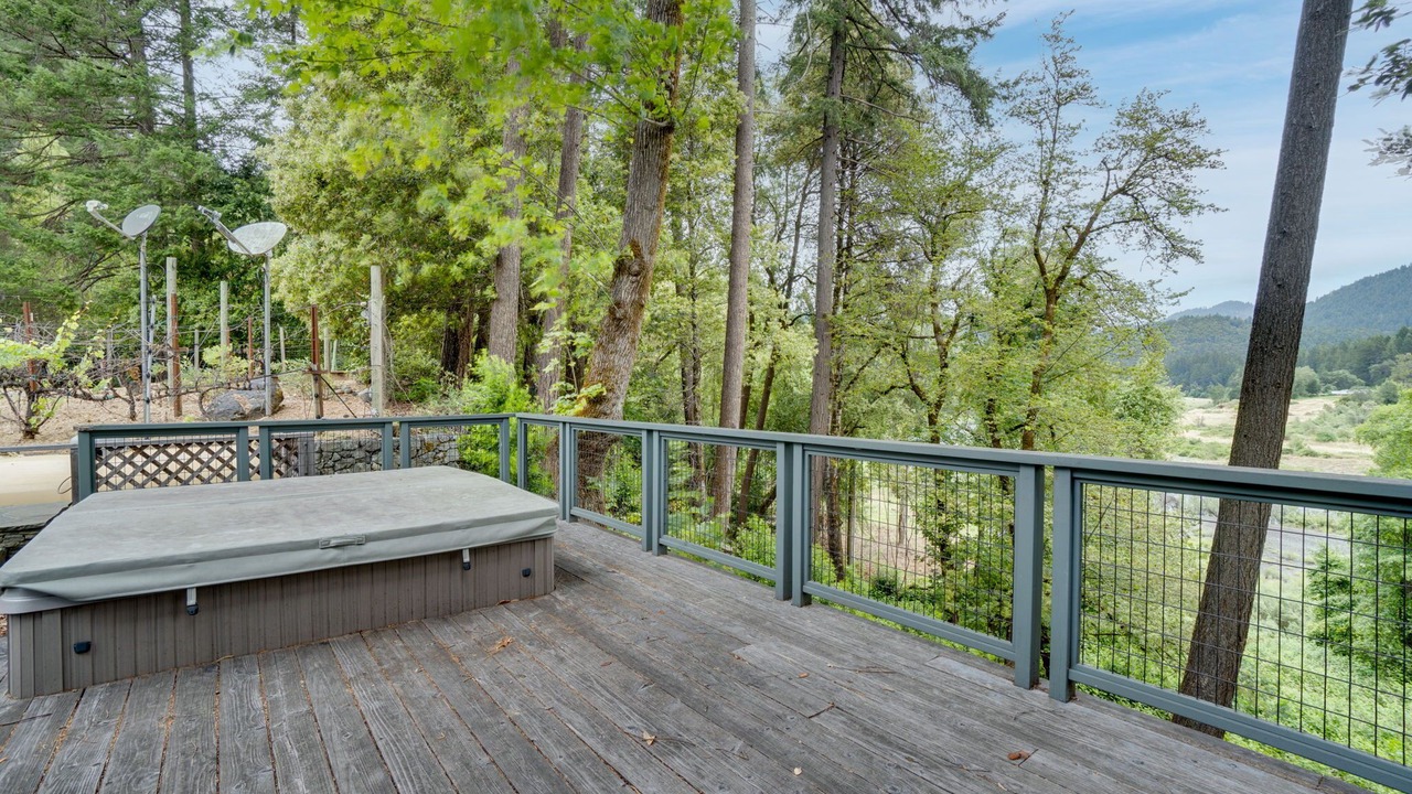 Photo of Patio Balcony in Willow Creek