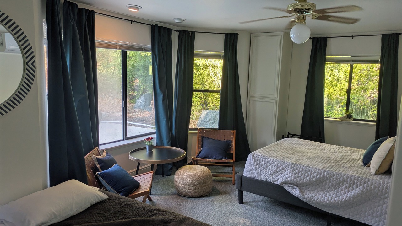 Photo of Bedroom in Willow Creek