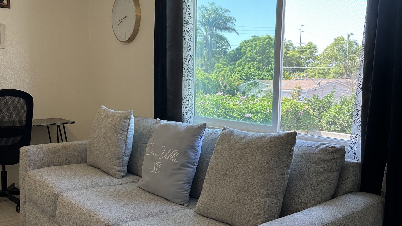 Photo of Livingroom in East Beach