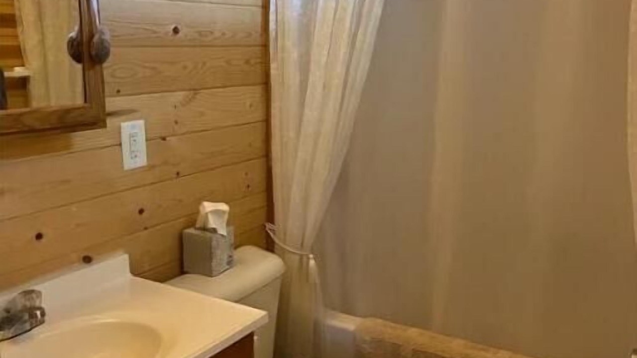 Photo of Bathroom in California Hot Springs