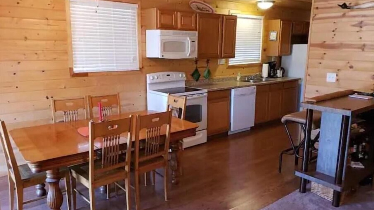 Photo of Kitchen in California Hot Springs