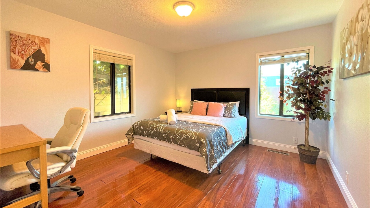 Photo of Bedroom in Ashland