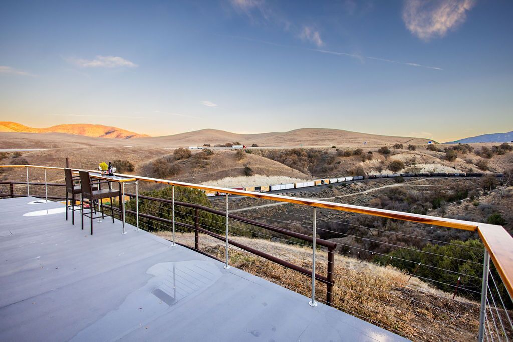 Photo of Outdoor in Golden Hills