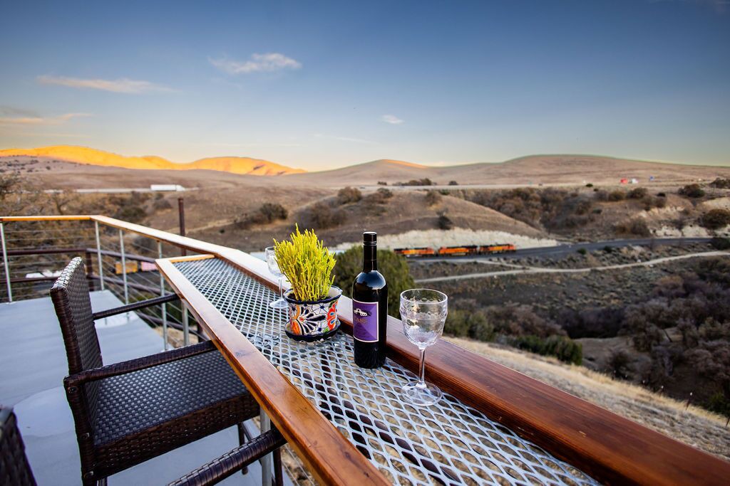 Photo of Outdoor in Golden Hills