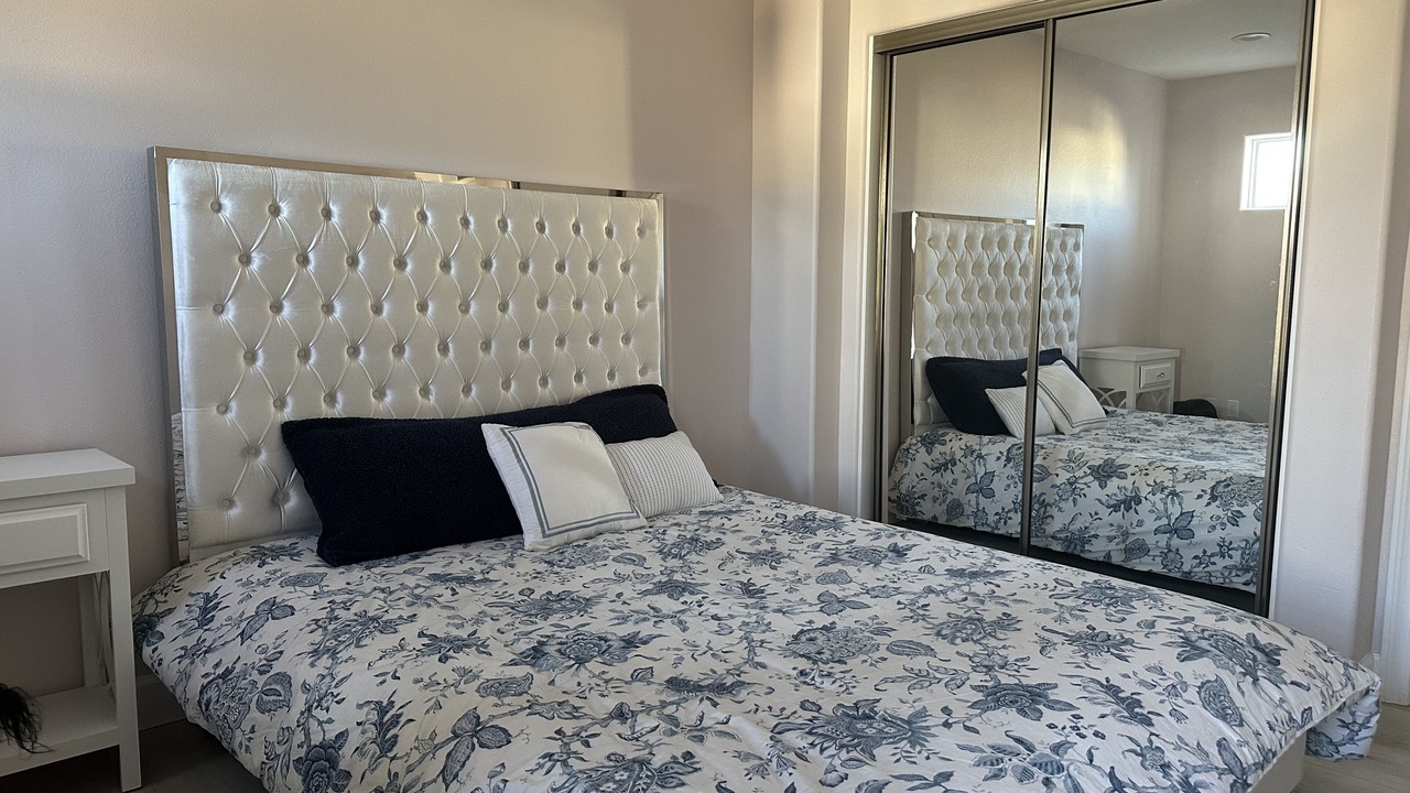 Photo of Bedroom in San Fernando