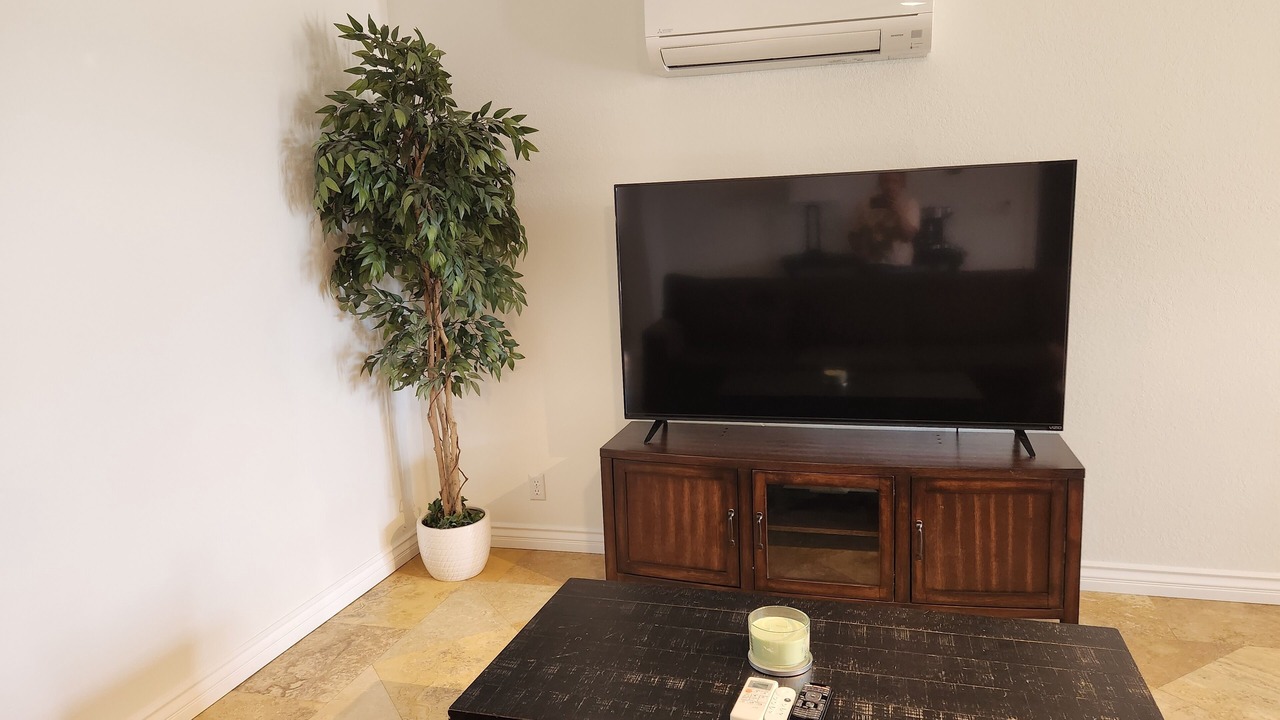 Photo of Livingroom in Victorville