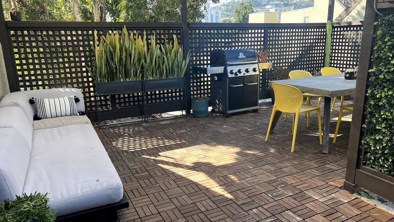 Photo of Outdoor in Beverly Grove